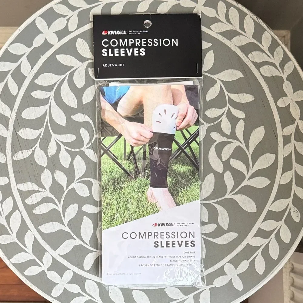 KwikGoal White Compression Shinguard Sleeves One Pair NWT